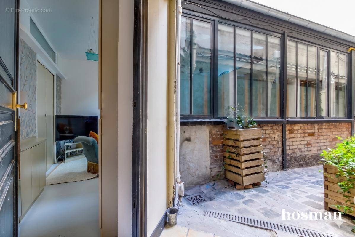 Appartement à PARIS-10E