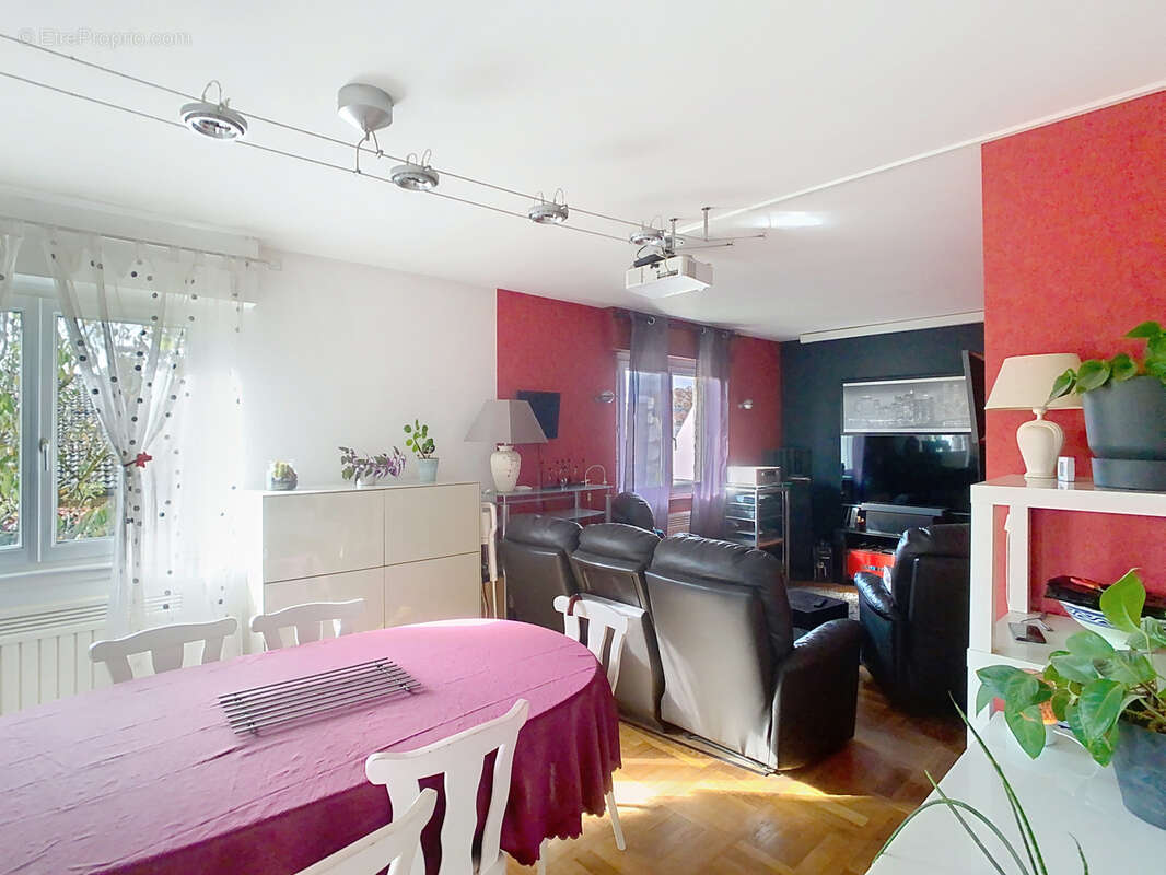 Maison à FECHE-L&#039;EGLISE