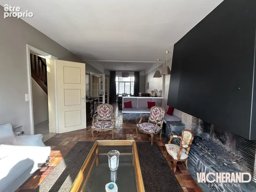Maison 9 pièces 275 m² à vendre à Lille (59000) - photo 4