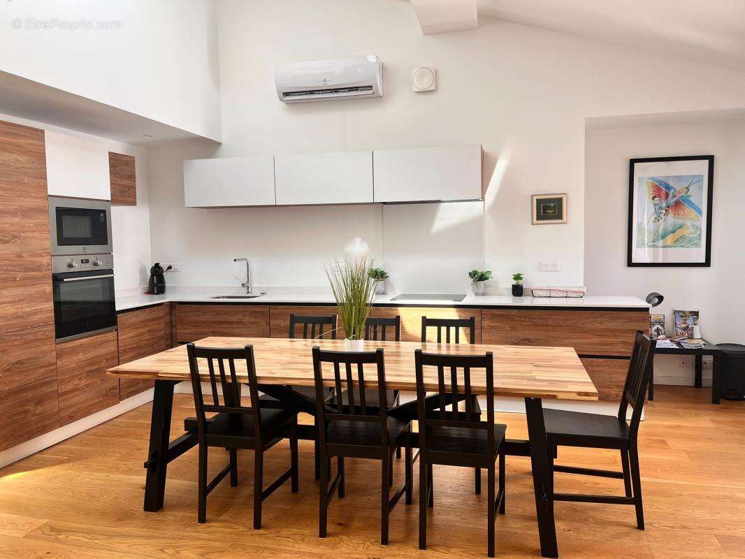 Rue des Changes – Rare T4 de 109 m² au dernier étage - photo 2