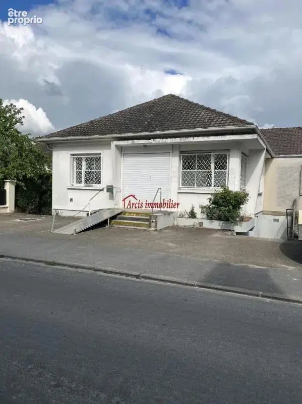 Commerce à ARCIS-SUR-AUBE