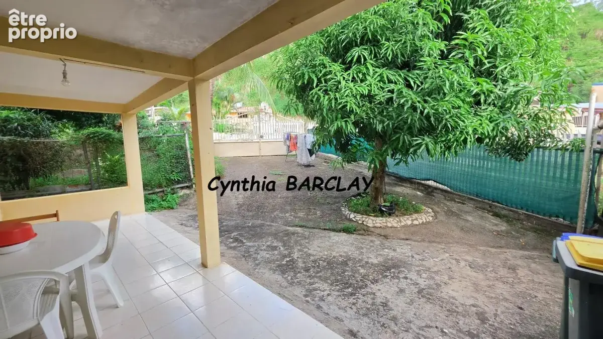 Maison 7 pièces 160 m² à vendre à Le Precheur (97250) - photo 2