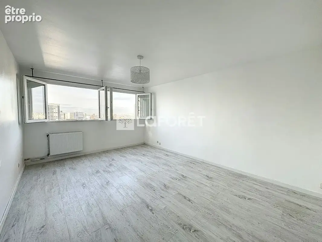 Appartement Bagnolet 3 pièce(s) 70 m2 avec parking - photo 1