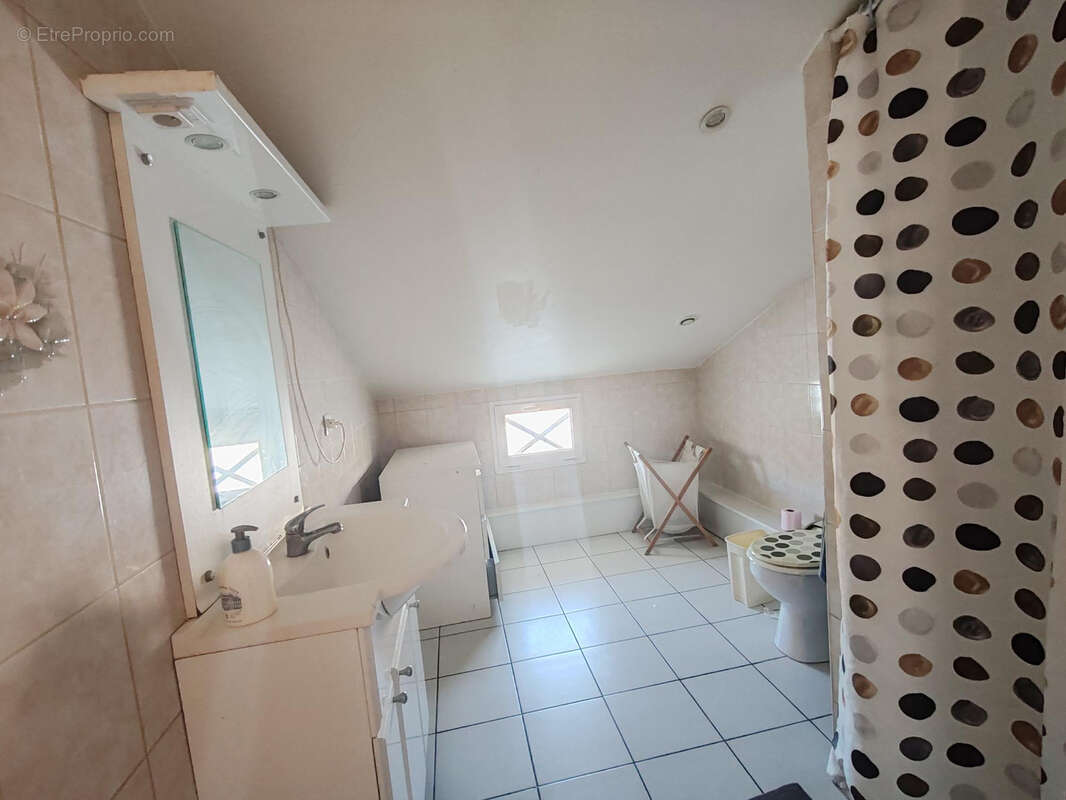 Maison à VILLERS-COTTERETS