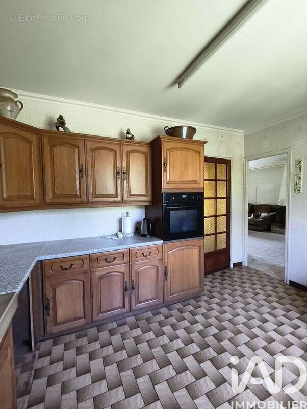 Photo 3 - Maison à SAINT-MARTIN-DES-NOYERS