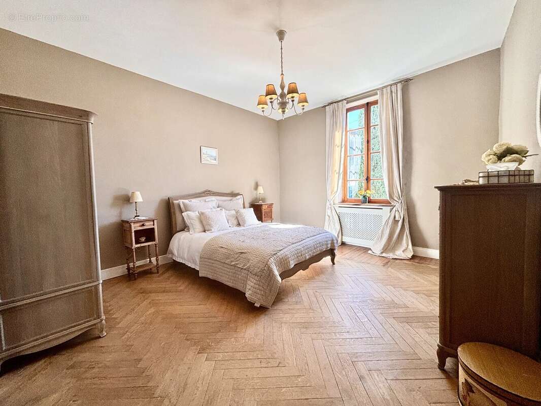 Maison à PEPIEUX