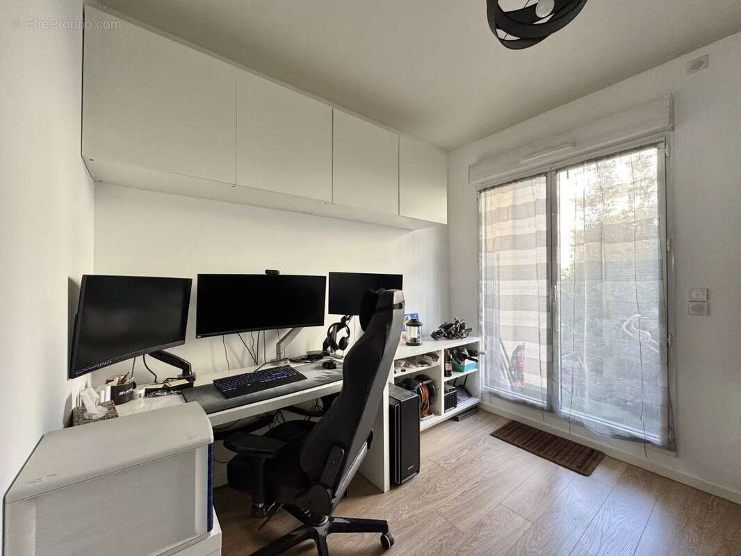 Appartement à CHATENAY-MALABRY