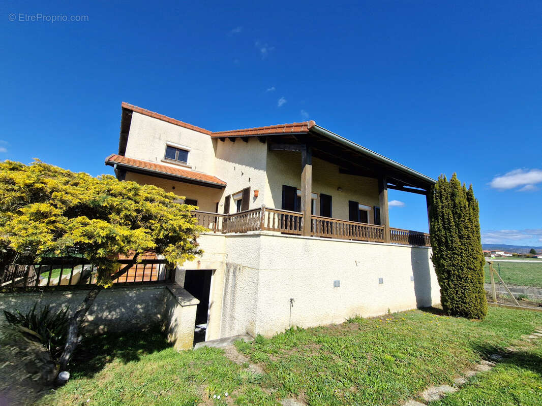 Maison à VERGONGHEON
