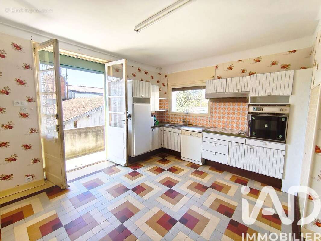 Maison 150 m² à Louze  - photo 8
