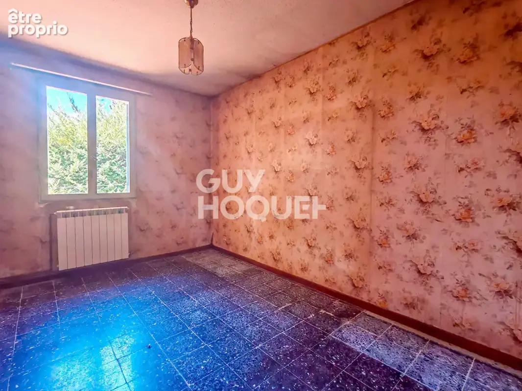 Mormoiron, Maison Plain Pied de 126 m² - 3 chambres - 735 m² de terrain - photo 6
