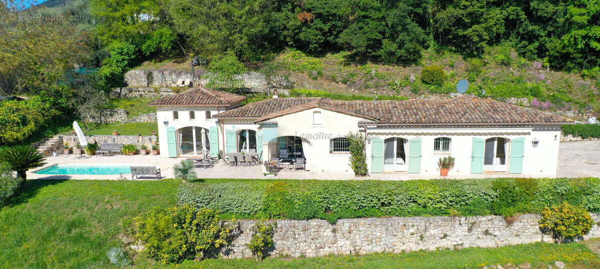Maison à PEYMEINADE