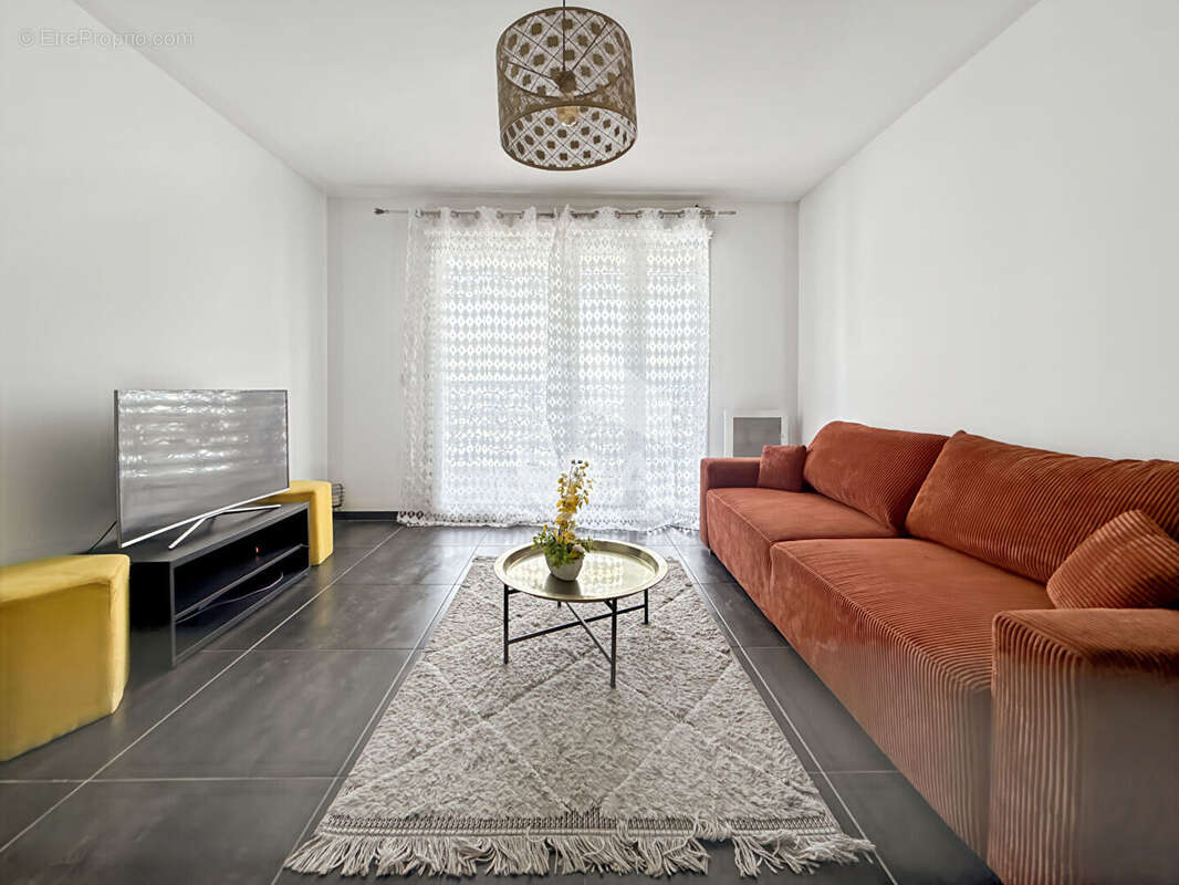 Appartement 39m² à marseille 8e arrondissement - photo 2