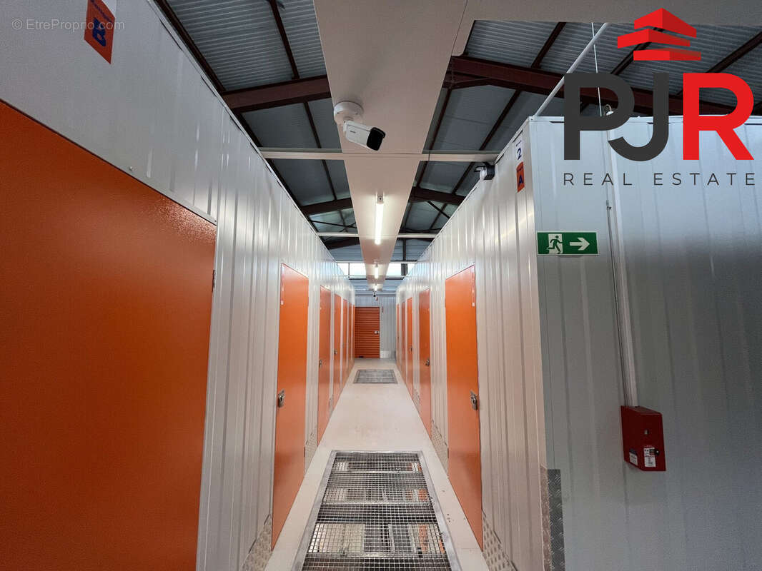 Commerce à SEICHAMPS