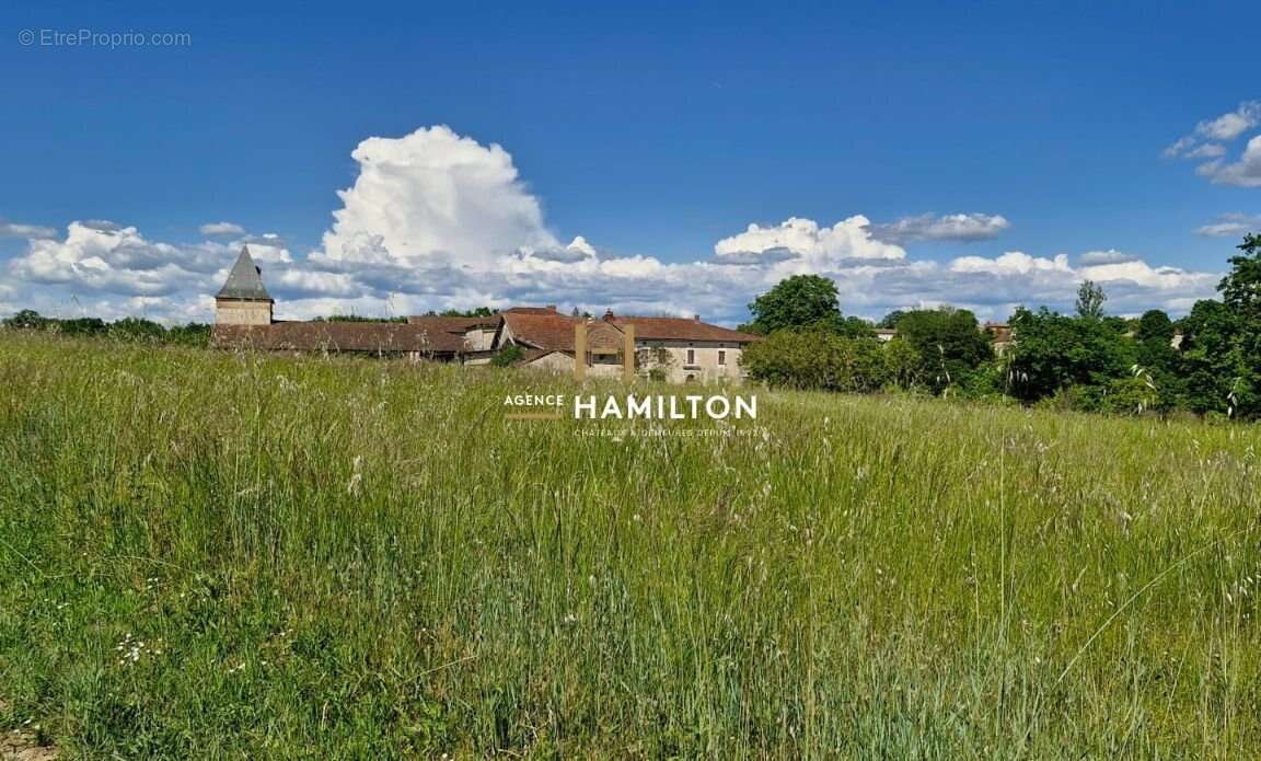 Maison à CORDES-SUR-CIEL
