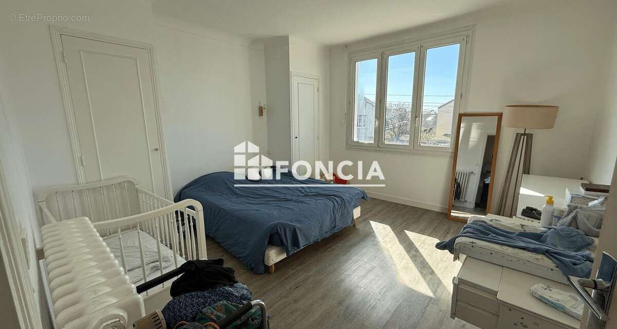 Maison à SAINT-SEBASTIEN-SUR-LOIRE