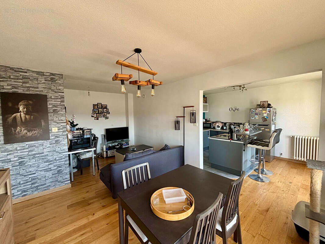Appartement à SAINT-MAURICE-DE-BEYNOST