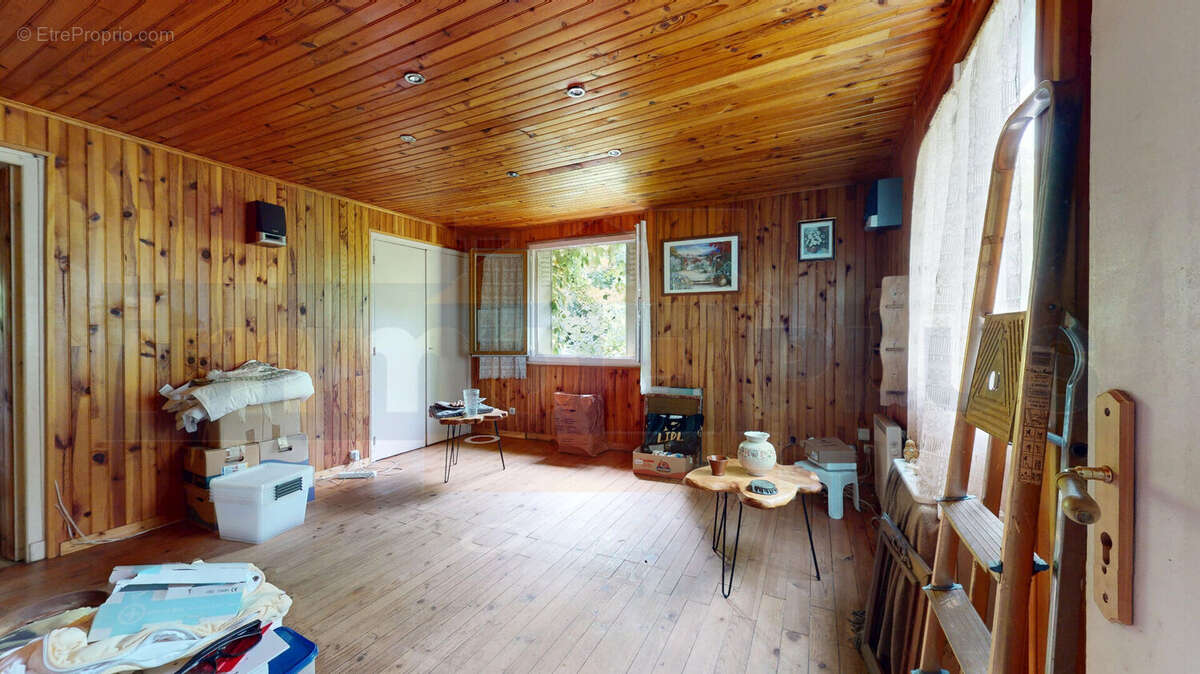 Maison à SAINT-CYR-L&#039;ECOLE