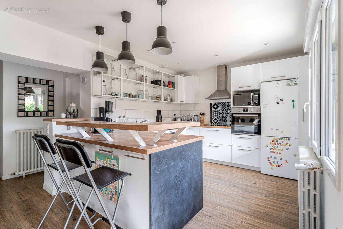 Maison à SAINT-ROMAIN-AU-MONT-D'OR