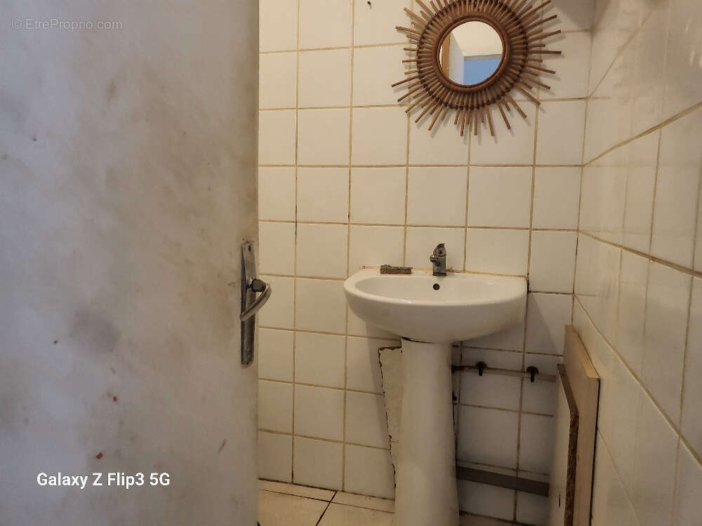 Immeuble de rapport 3 T2 - photo 9