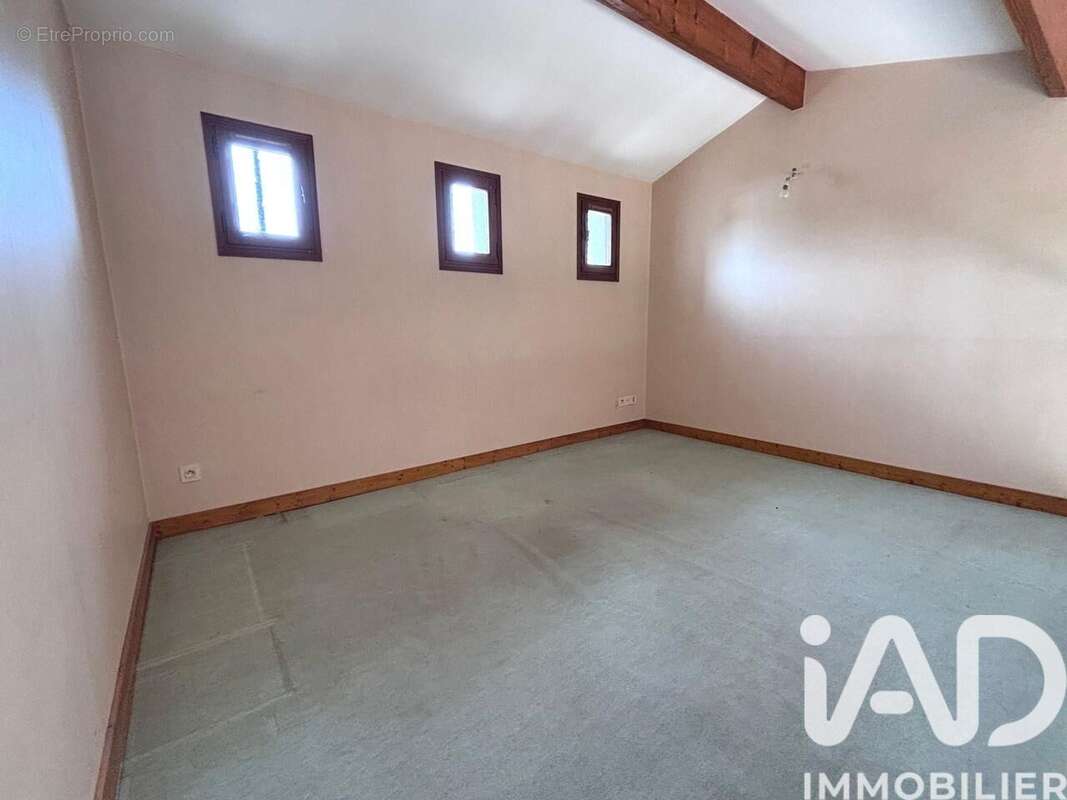 Photo 3 - Maison à SAINTES