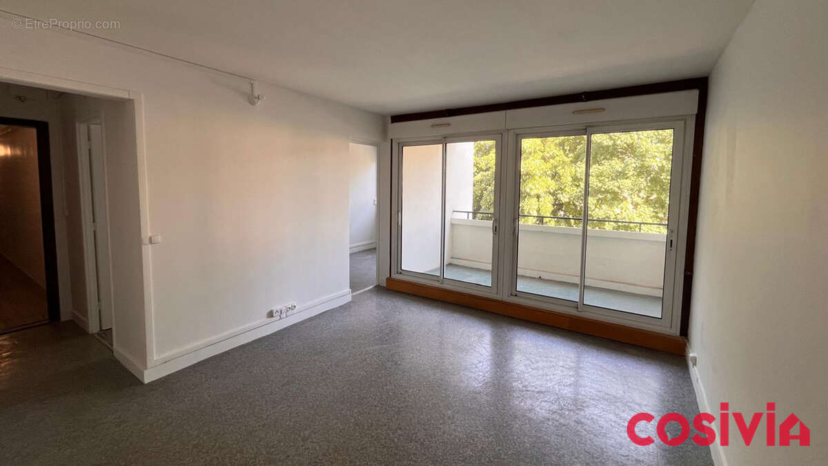 Appartement Marly Le Roi 3 pièce(s) 57.62 m2 - photo 2