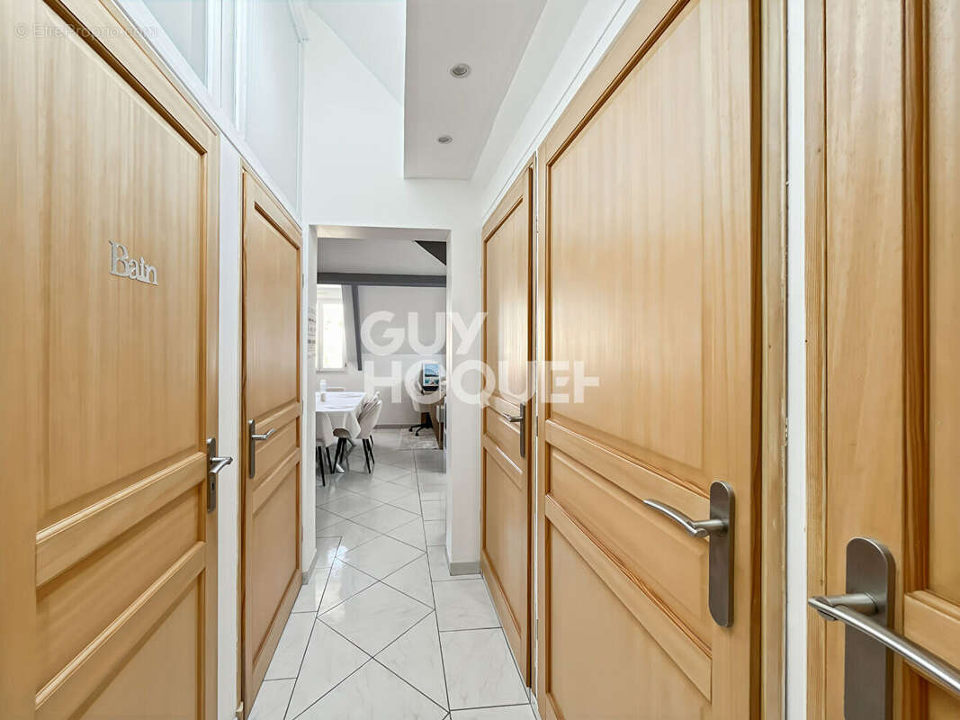 Appartement à FONTENAY-TRESIGNY