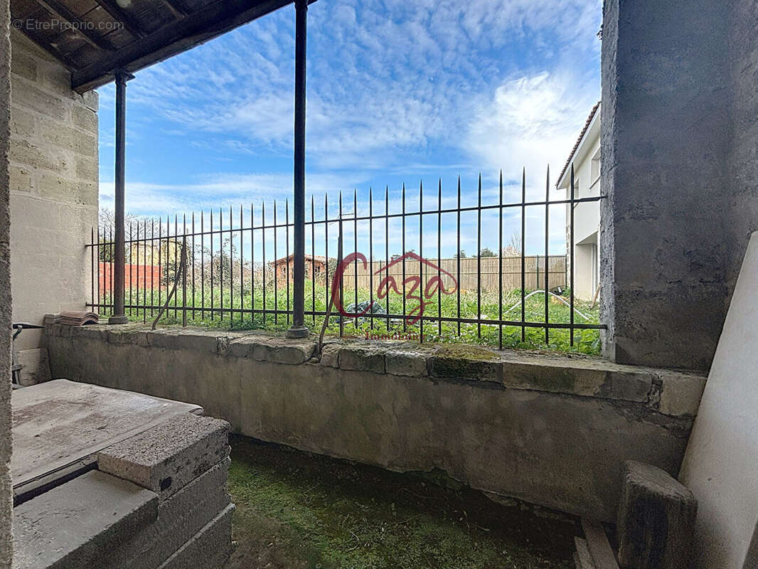 Maison à CAMBLANES-ET-MEYNAC