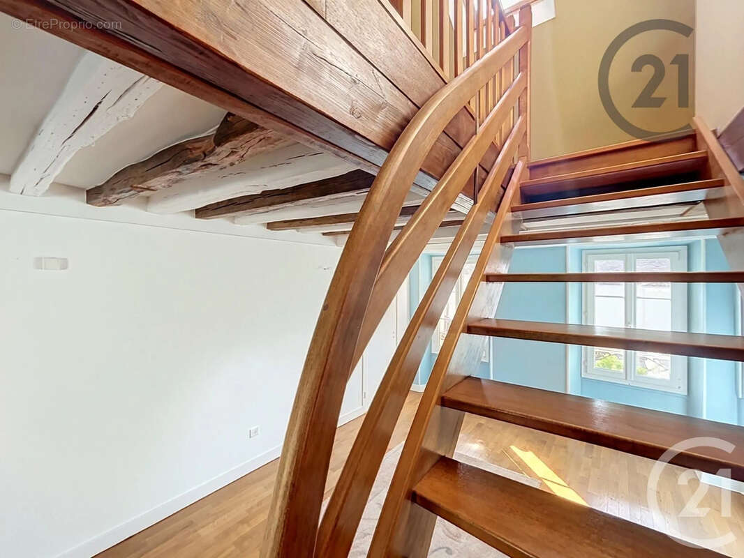 Appartement 108 m² à Fontainebleau  - photo 13
