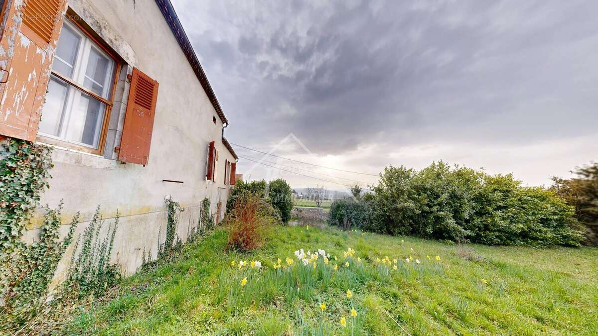 Maison à USSEL-D'ALLIER