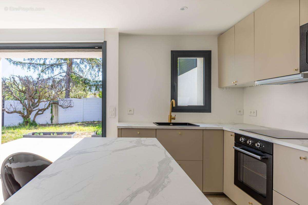 Appartement à SANARY-SUR-MER