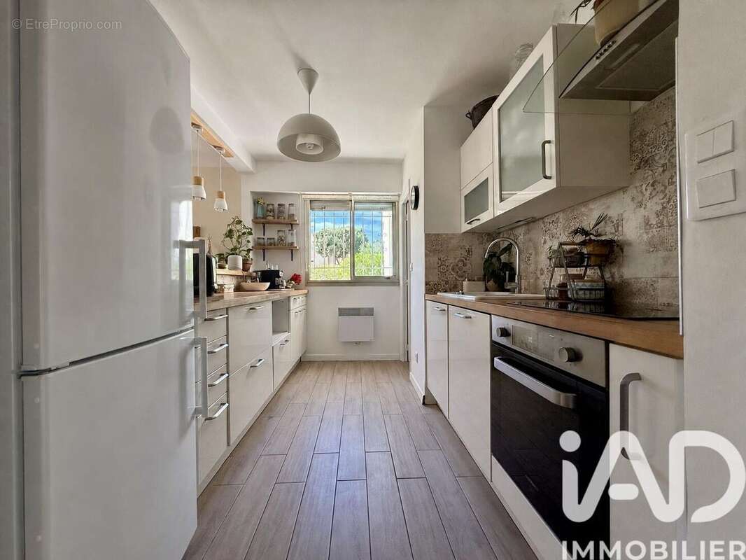 Photo 5 - Appartement à SAINT-LAURENT-DU-VAR