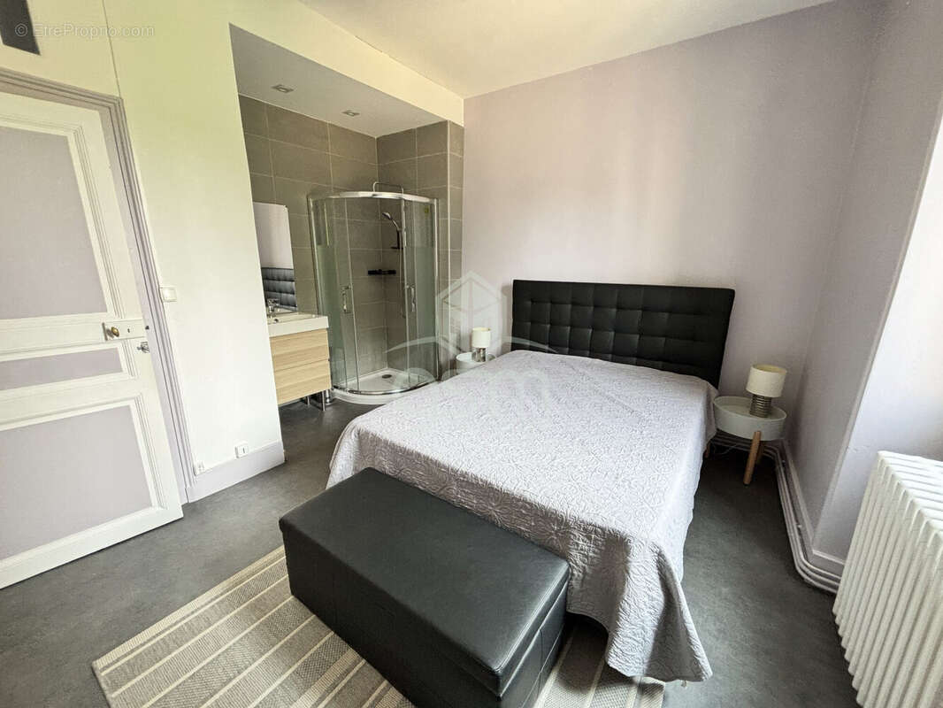 Maison à SAINTE-MAURE-DE-TOURAINE