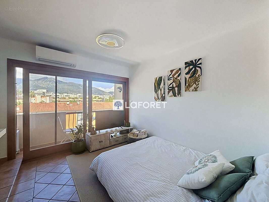 Appartement à ROQUEBRUNE-CAP-MARTIN