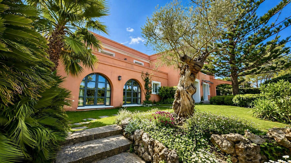 Maison à CANNES