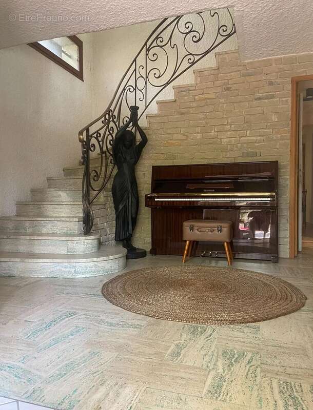 Maison à LA FERTE-ALAIS