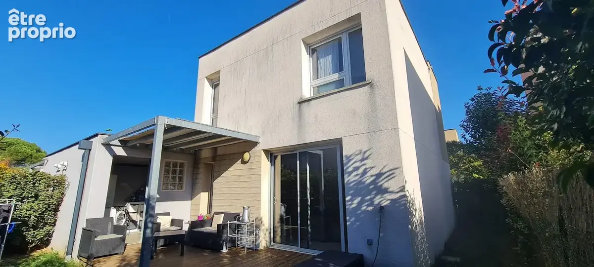 Maison T4 avec jardin,garage et parking - photo 1