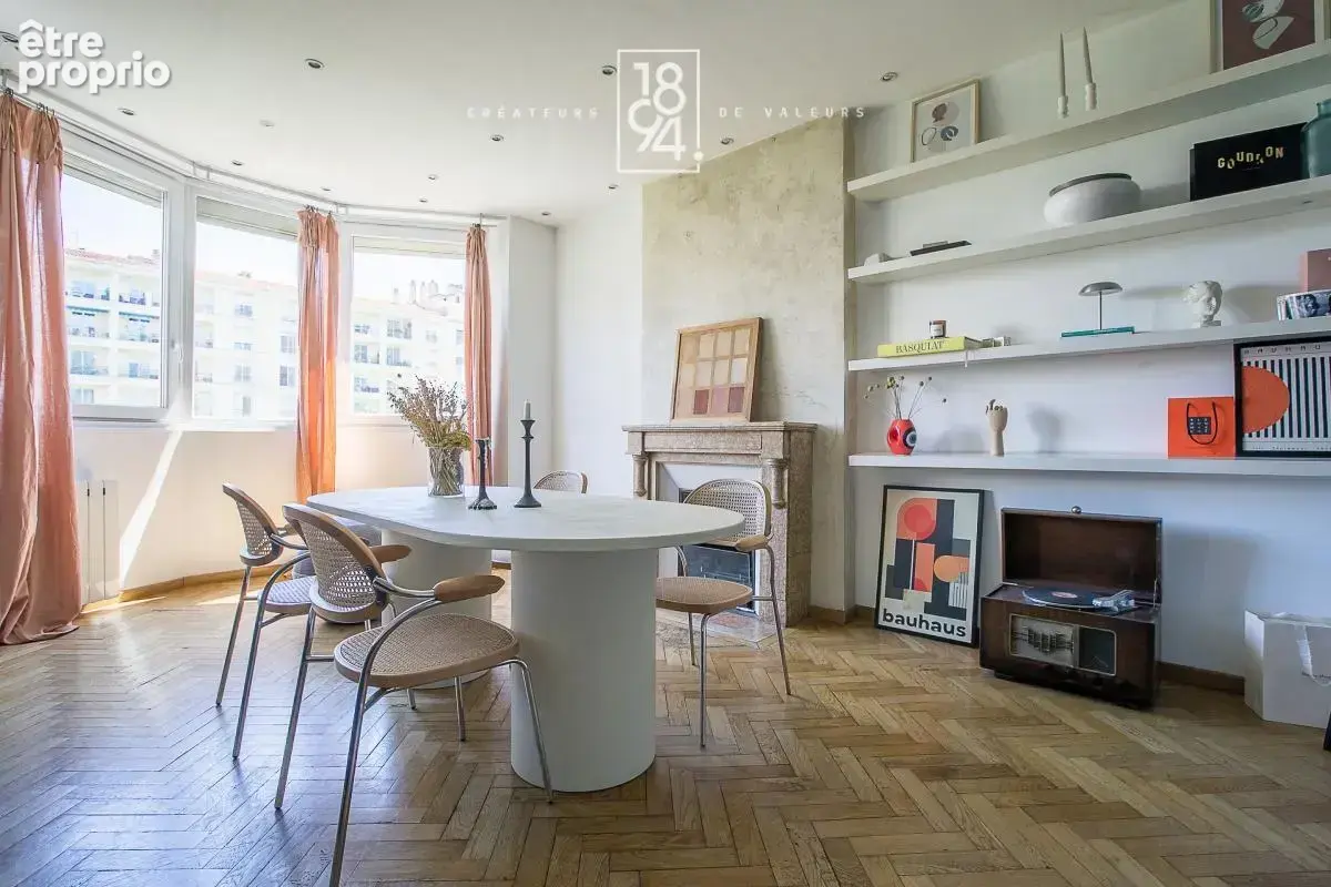 Appartement à MARSEILLE-8E