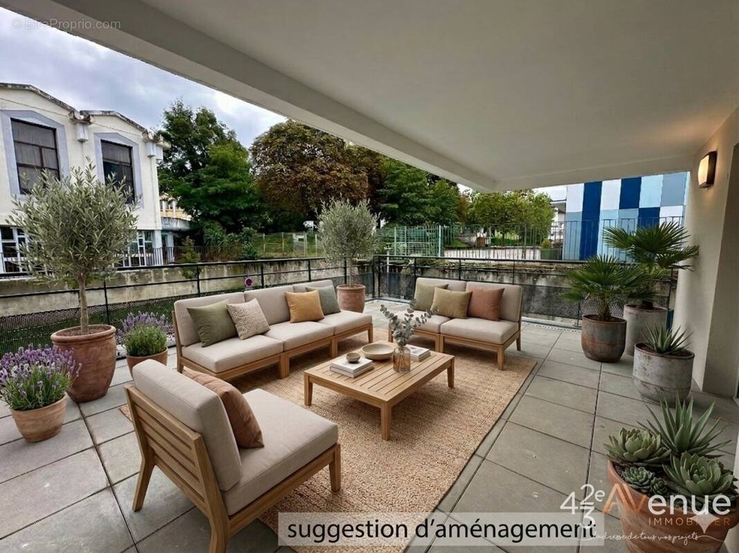 Appartement à SAINT-ETIENNE