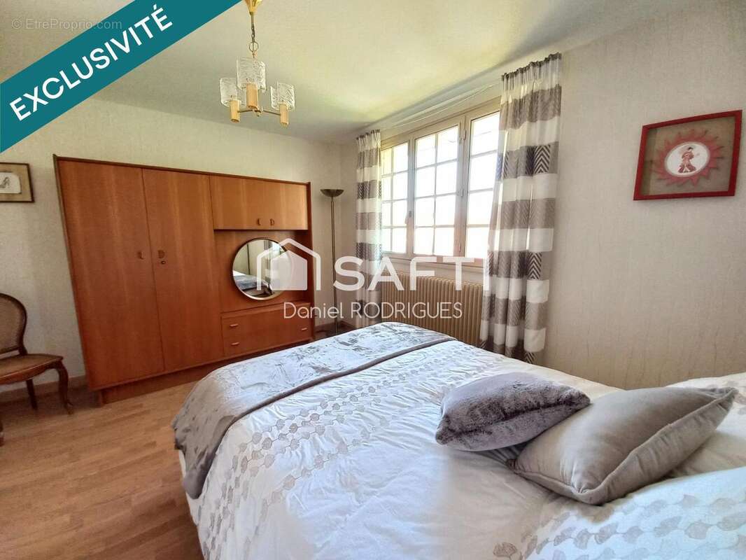 Maison 189 m² à Ozoir-La-Ferriere  - photo 9