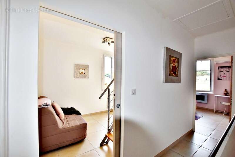 Maison à vendre 6 pièces LE LAVANDOU-SAINT CLAIR (83) - photo 17
