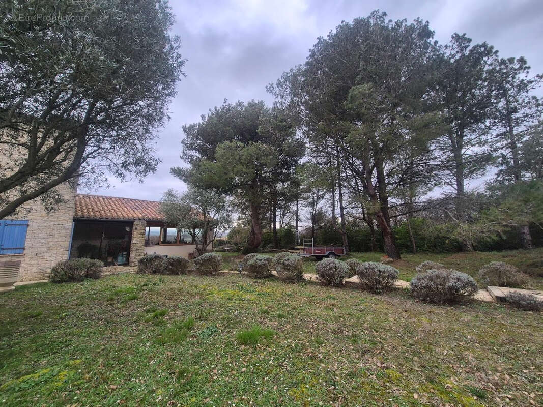 Maison à TREVILLE