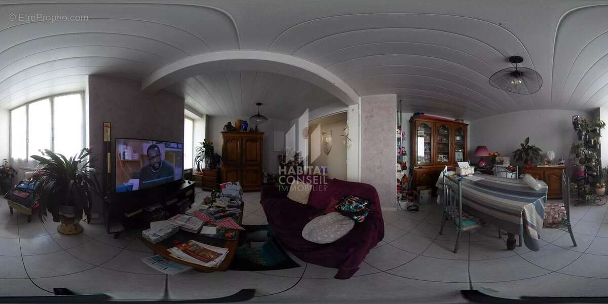 Appartement à VIZILLE