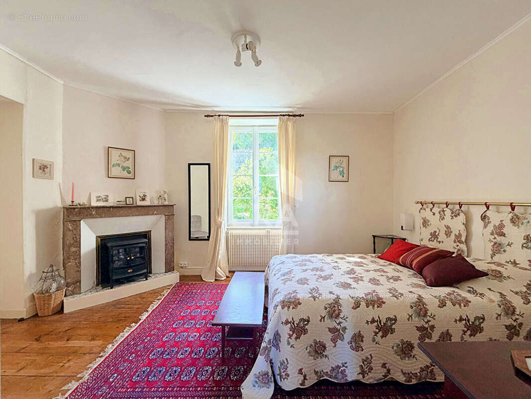 Demeure 260m² à mouthiers-sur-boëme - photo 10