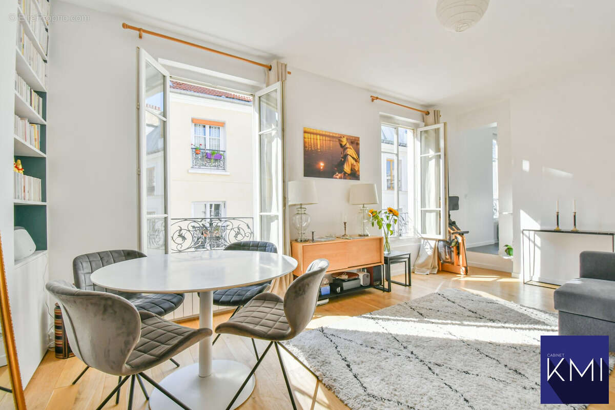 Appartement à PARIS-11E
