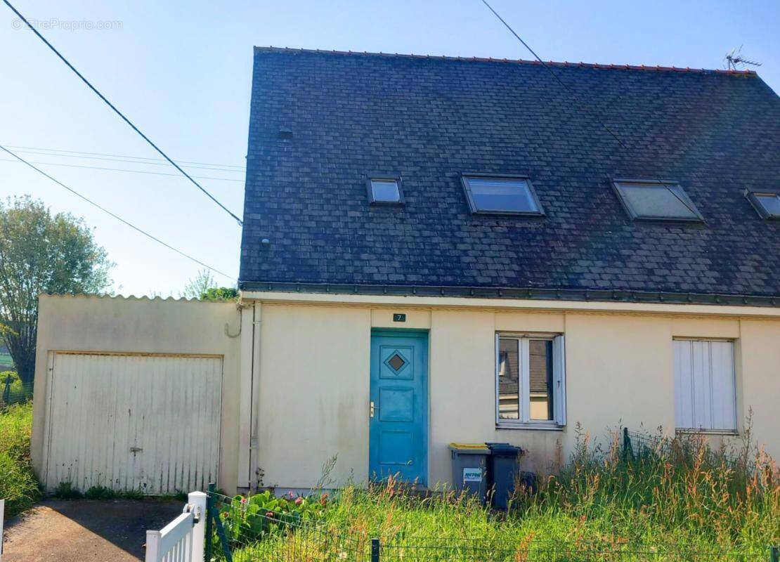 Maison à LA TRINITE-PORHOET