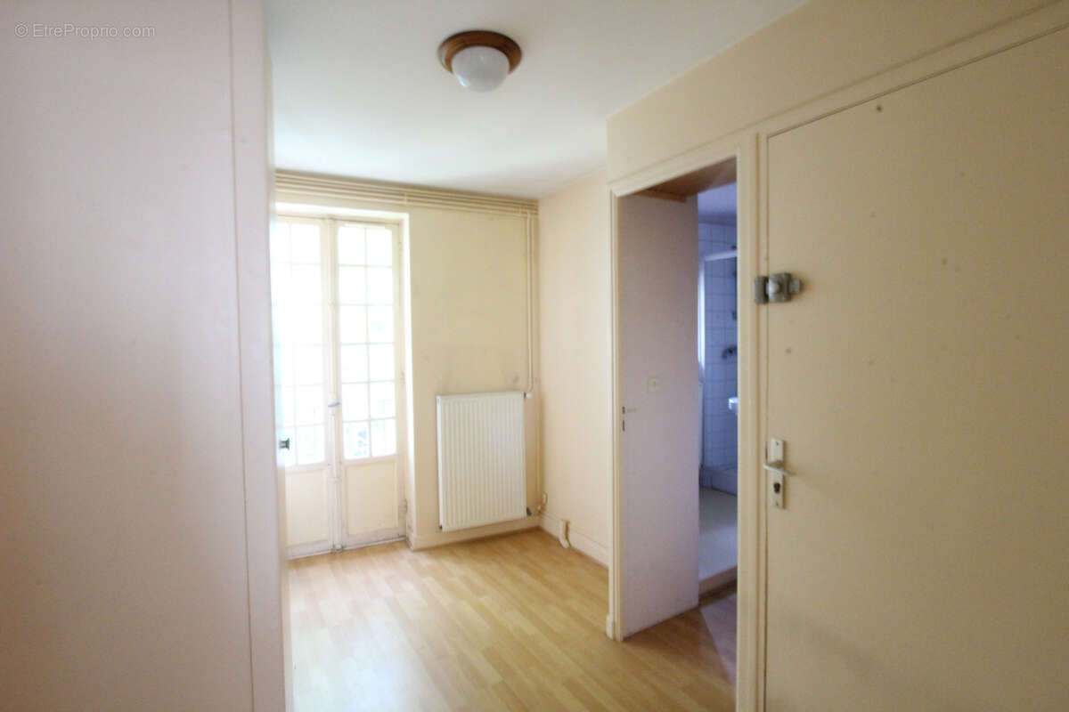 Appartement à LA CHARITE-SUR-LOIRE