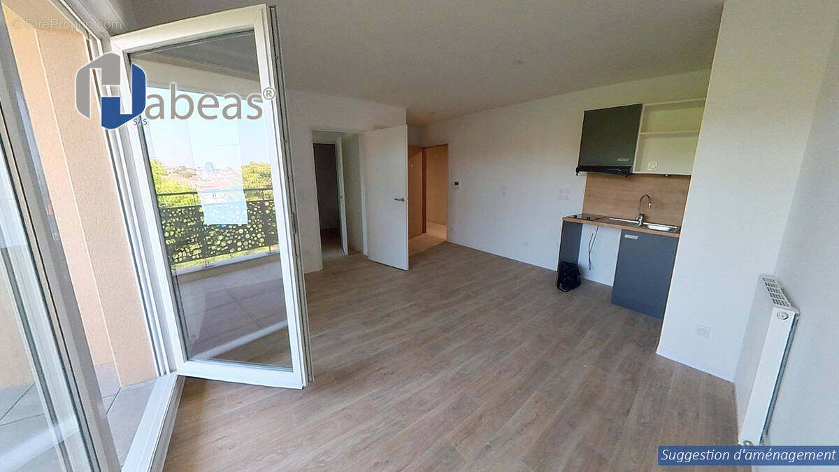Appartement à JASSANS-RIOTTIER