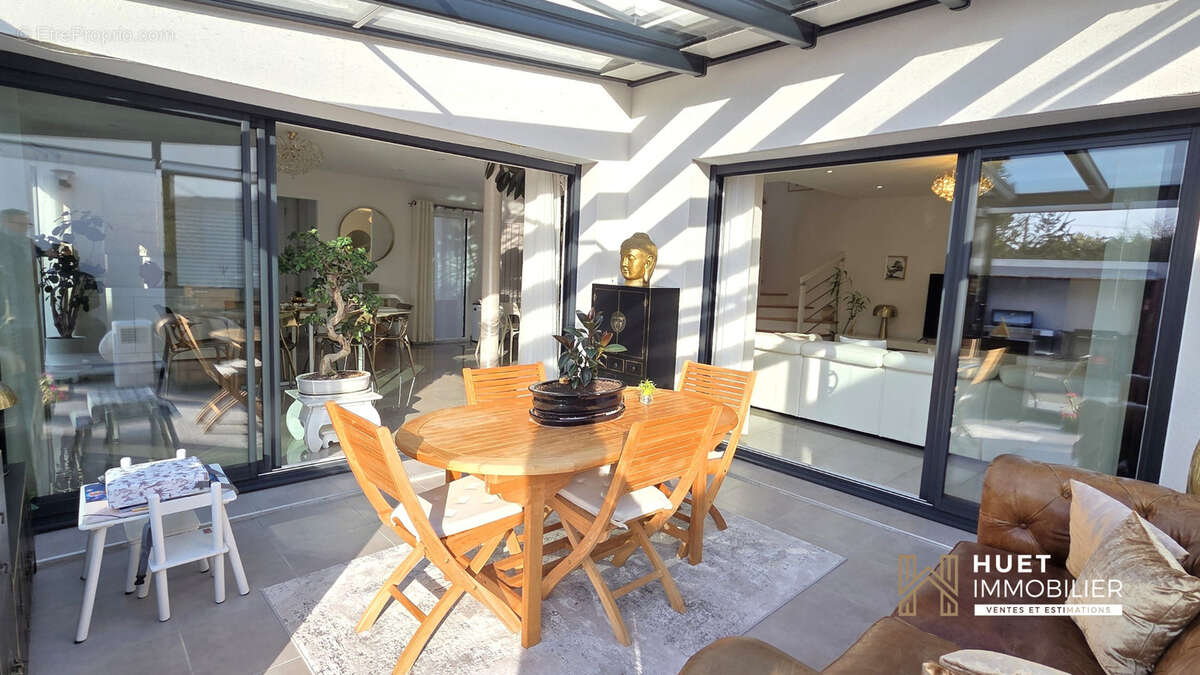 Maison à BRUZ