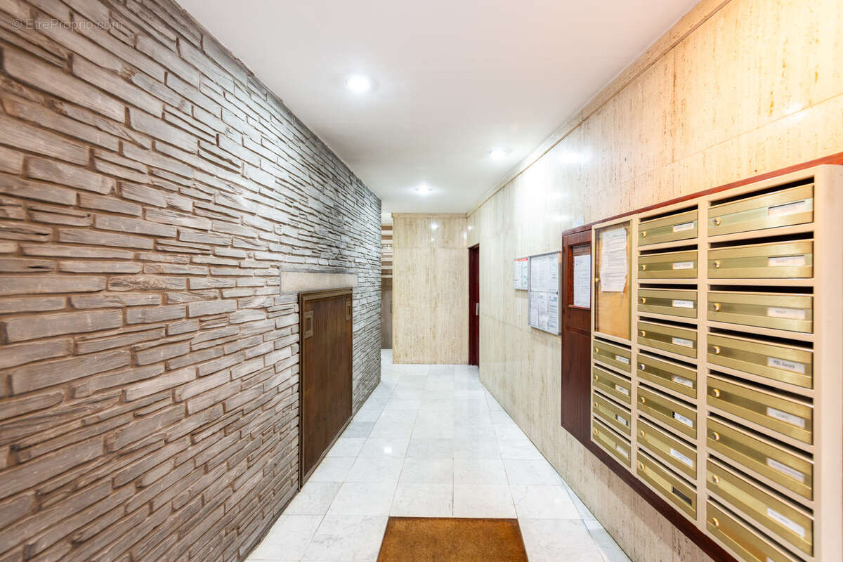 Appartement à PARIS-12E