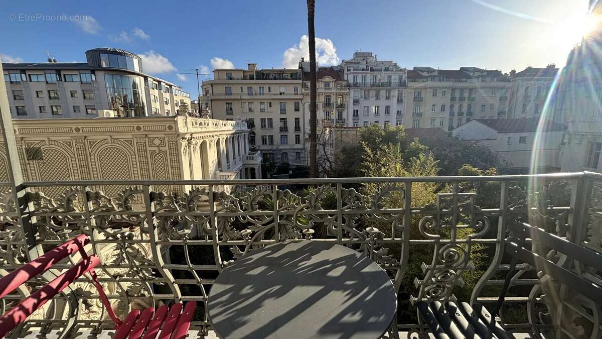 Appartement à NICE
